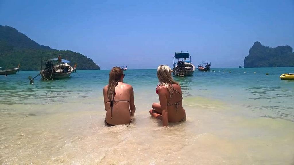 The Beacha Club Hotel Phi Phi-eilanden Buitenkant foto