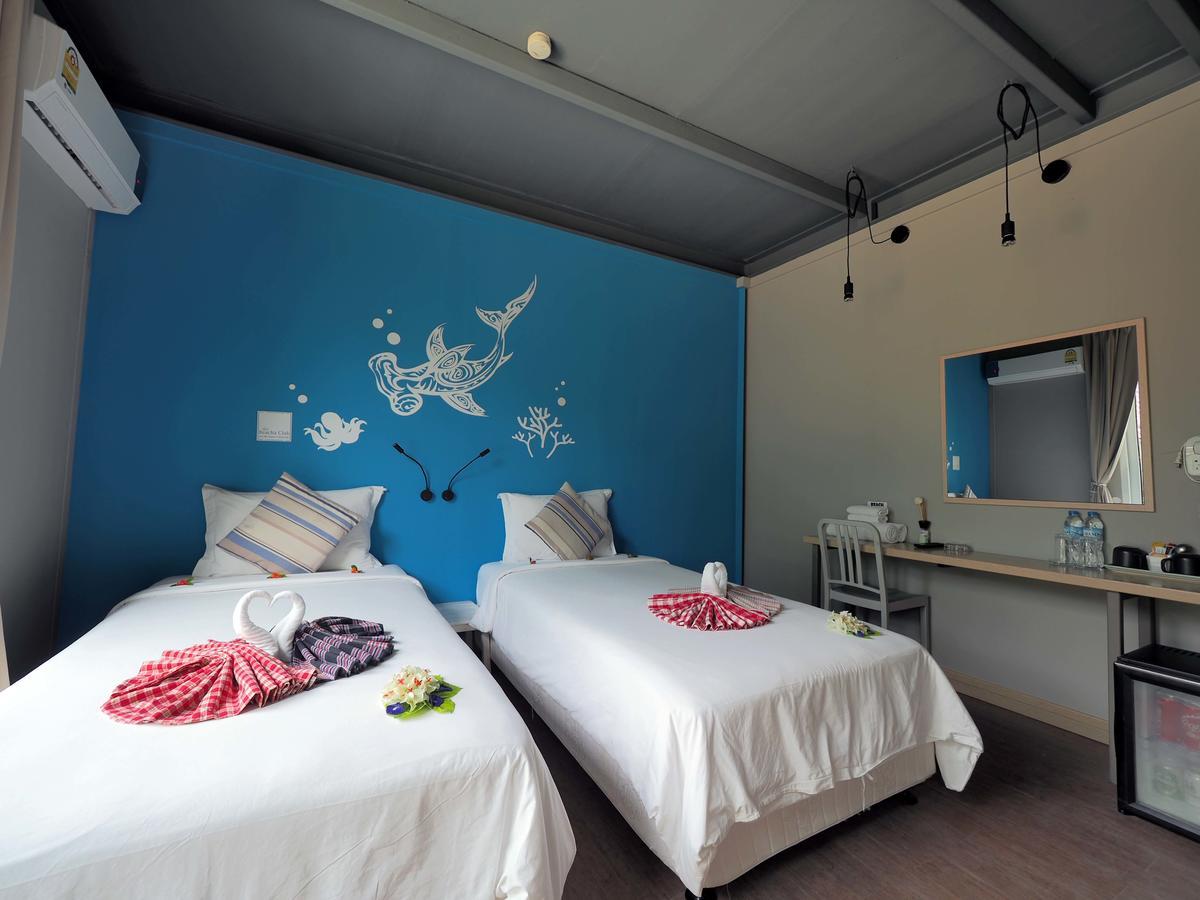 The Beacha Club Hotel Phi Phi-eilanden Buitenkant foto
